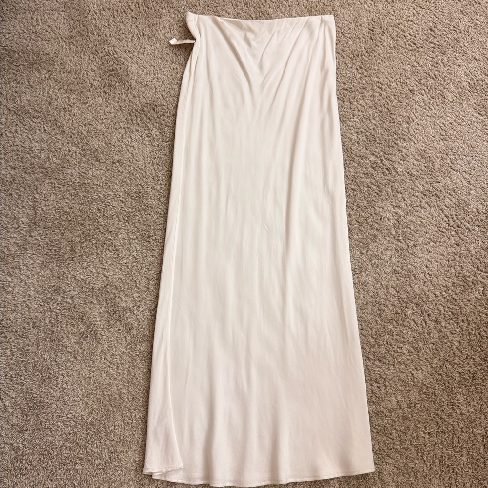 Anthropologie Cream Maxi Skirt - Picture 2 of 3